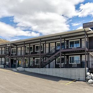 Roosevelt Hotel - Yellowstone